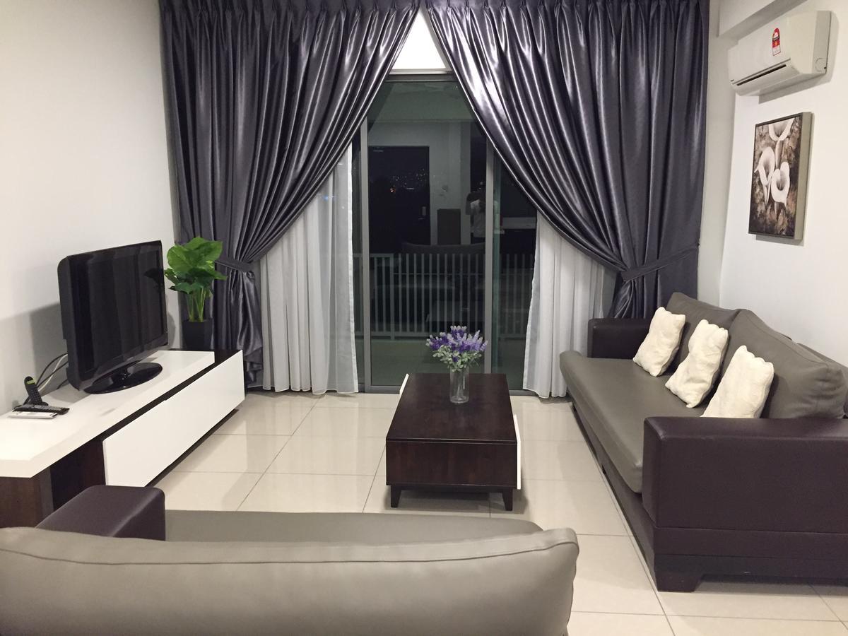 Molek Pine 3 Johor Bahru